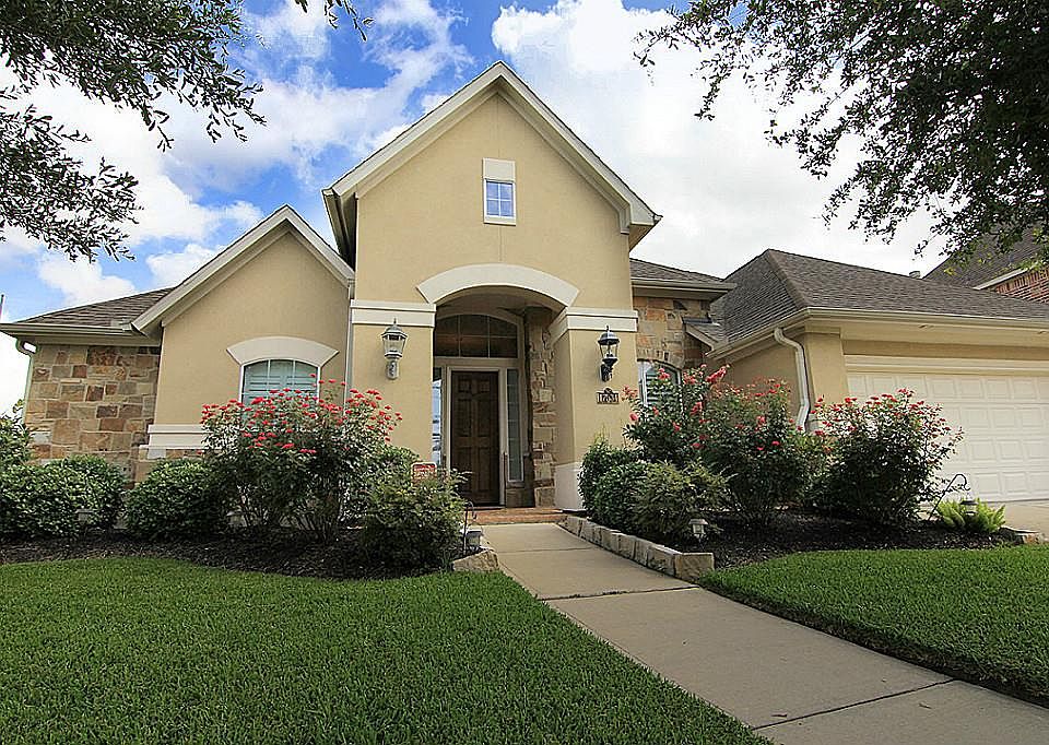 1st image of 17534 Cypress Laurel St