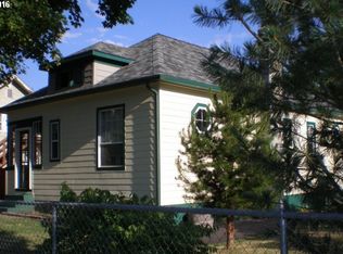 1312 V Ave, La Grande, OR 97850