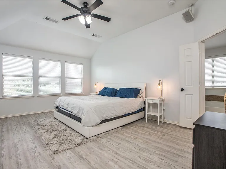 1320 Wheatear Dr — Photo 14