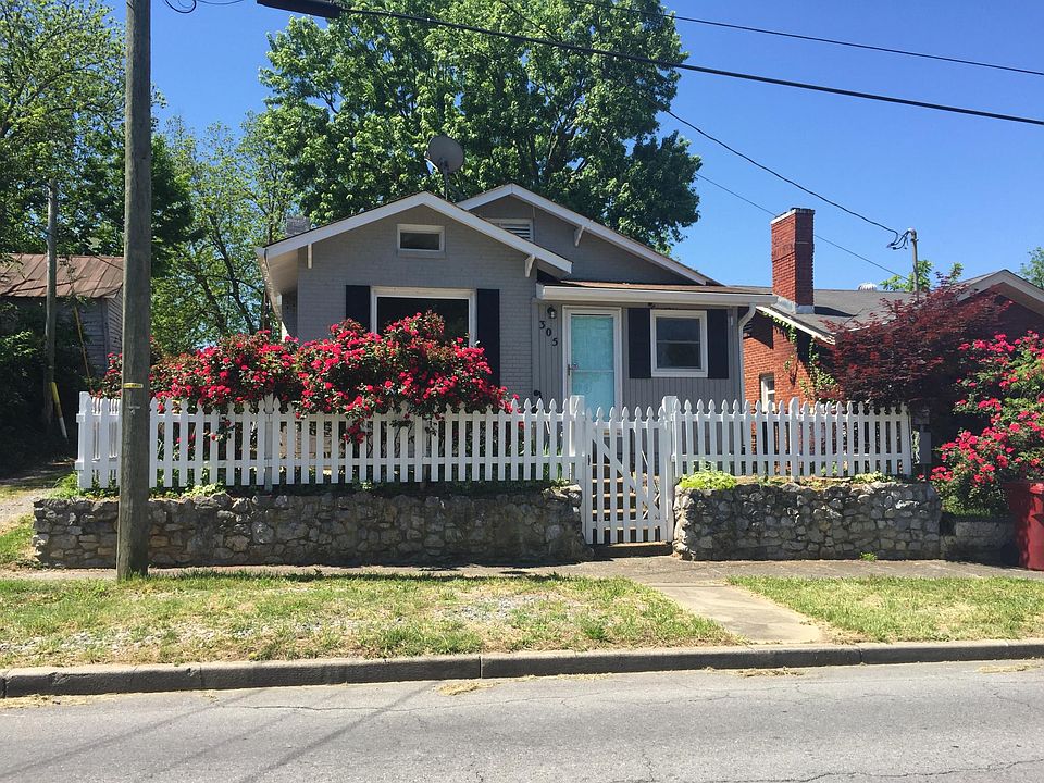 2nd image of 305 Hillcrest Dr