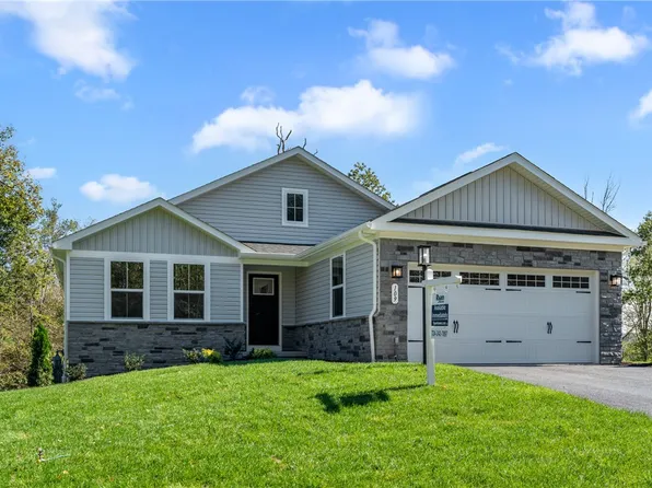 109 Acorn Dr, Sarver, PA 16055