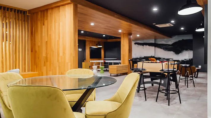 Rented by Nooklyn NYC LLC | media 59