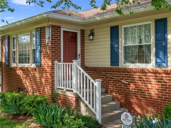 9118 Huron Ave, Henrico, VA 23294