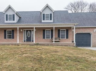 2848 Pleasant Hill Rd, Hanover, PA 17331