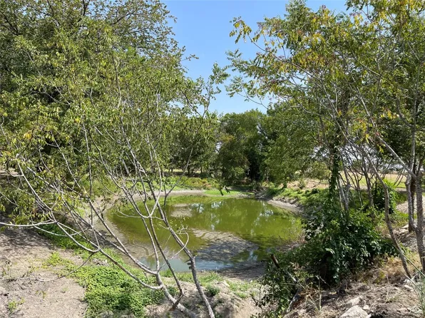 Edmonson Rd, Waxahachie, TX 75167