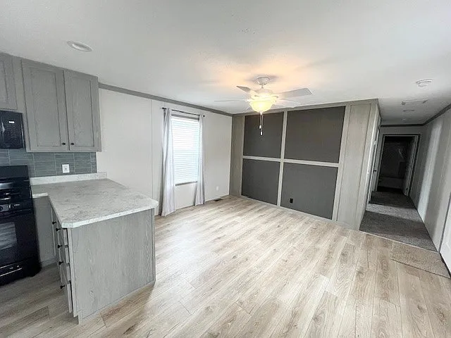 476 N Kensington Dr #476 — Photo 3