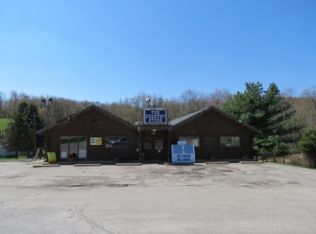 698 Venetia Rd, Venetia, PA 15367