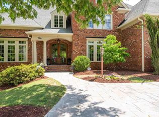 708 Parkridge Dr, Clayton, NC 27527