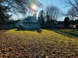 14 Graham Ave, Moosup, CT 06354