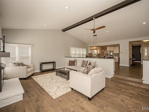 5th image of 14316 Willow Spring Hill Dr
