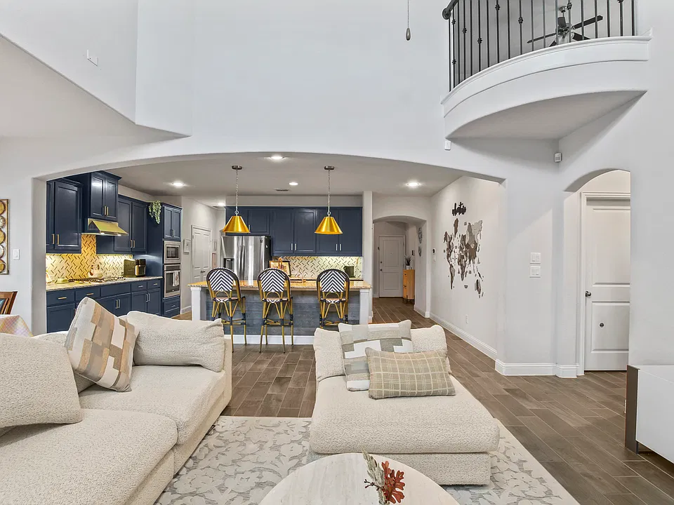 1309 Skyflower Ln
