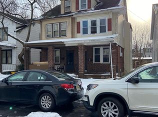 221 Woodlawn Ave, Hamilton, NJ 08609