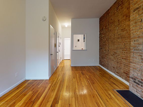 3rd image of 346 E 87th St APT 1B