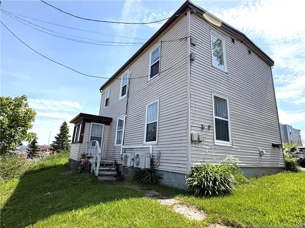 40 Prince St, Saint John, NB E2M 1N9