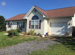 7282 Port St, Port Royal, VA 22535