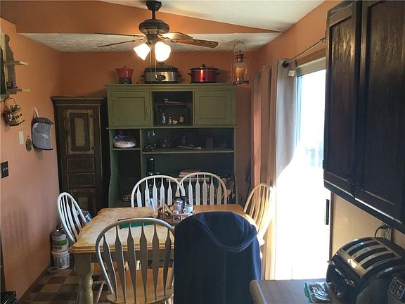 3rd image of 2705 Grassy Creek Ct