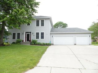 1330 Ridge Rd NE, Owatonna, MN 55060