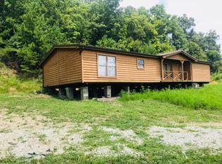 1000 Price Hollow Rd, Manchester, KY 40962