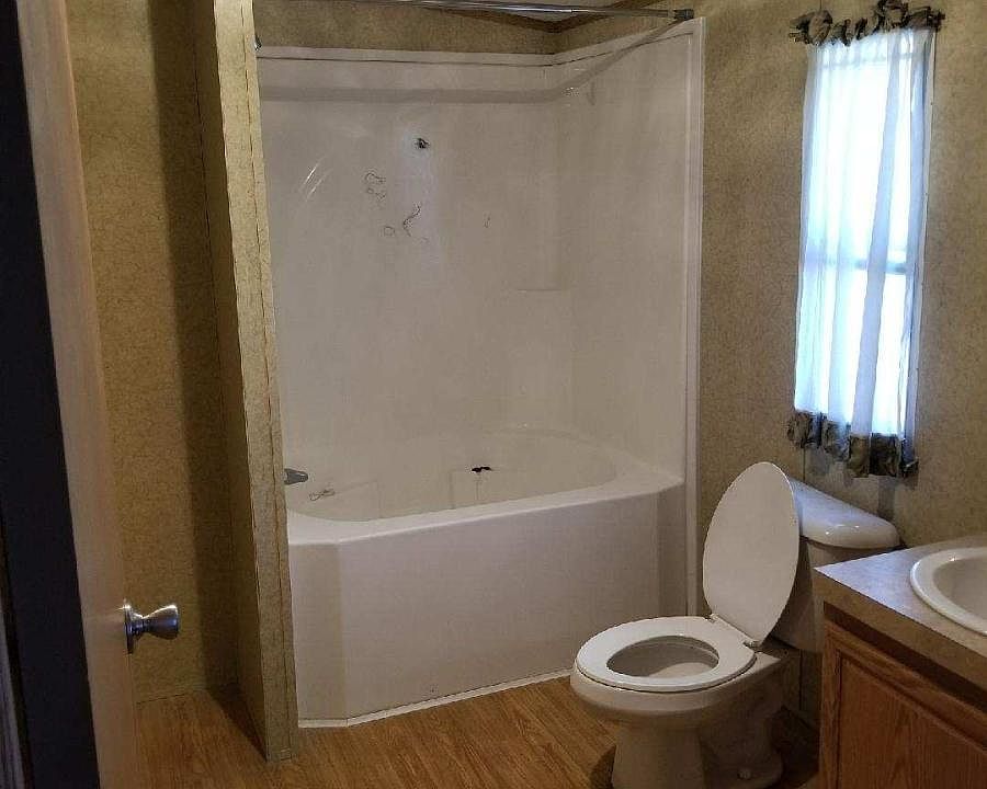 2nd image of 2900 Grand Ave Lot 318