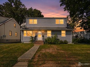 10 N Washington Ave, Colonia, NJ 07067