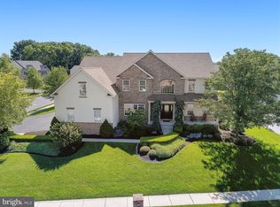 49 Fairwood Ave, Sinking Spring, PA 19608