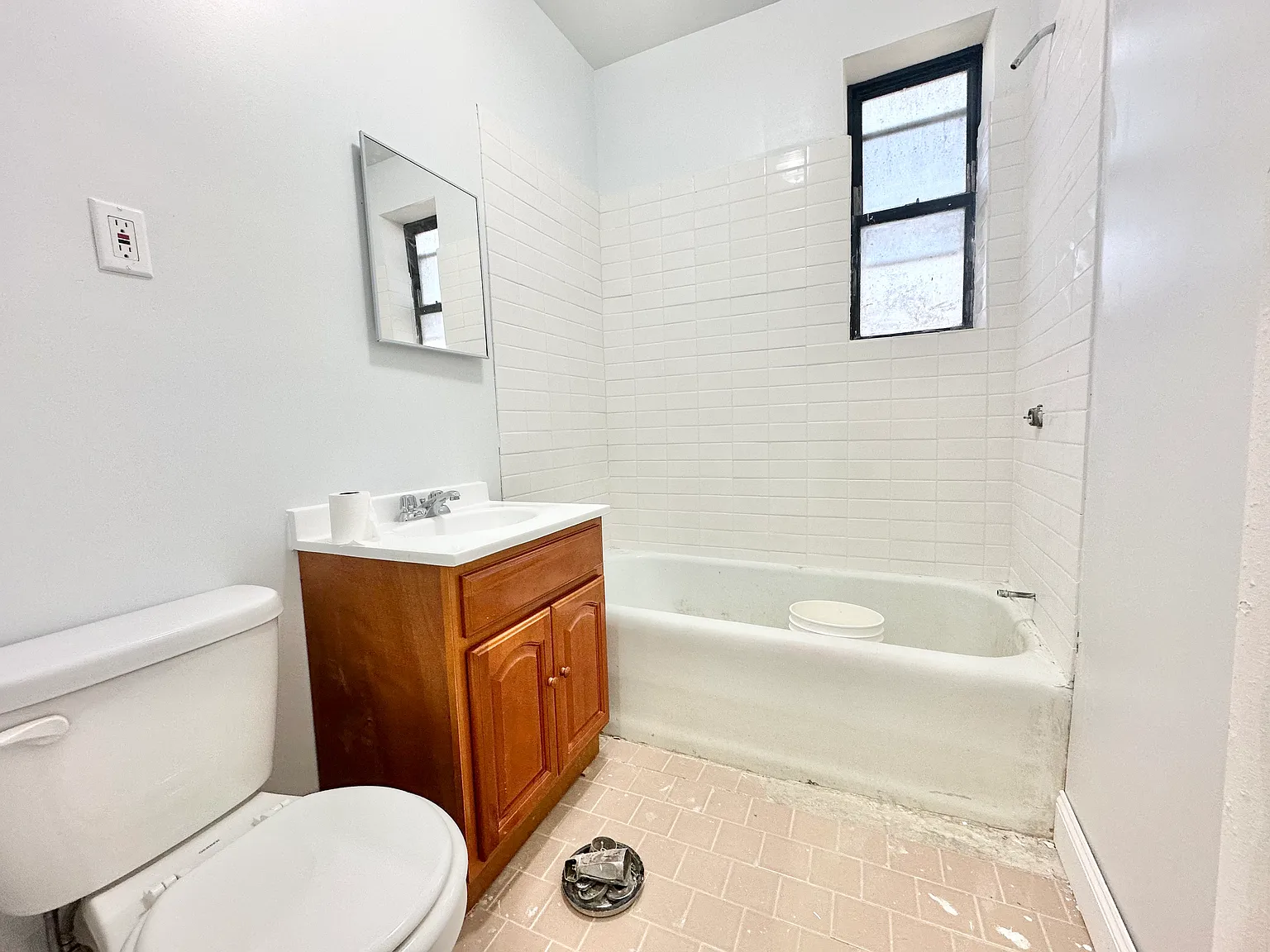 Lockwood Ave, New Rochelle — Photo 3