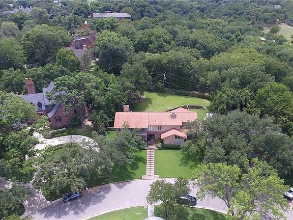 4th image of 510 Hazelwood Dr