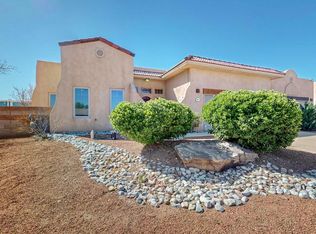 543 Taylor Rd NE, Los Lunas, NM 87031