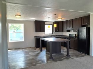 43567 Cardinal Dr #A098, Clinton Township, MI