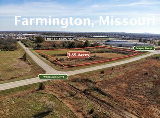 Woodlawn Dr, Farmington, MO 63640