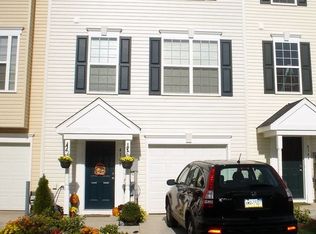 4148 Trabert Ct, Dover, PA 17315