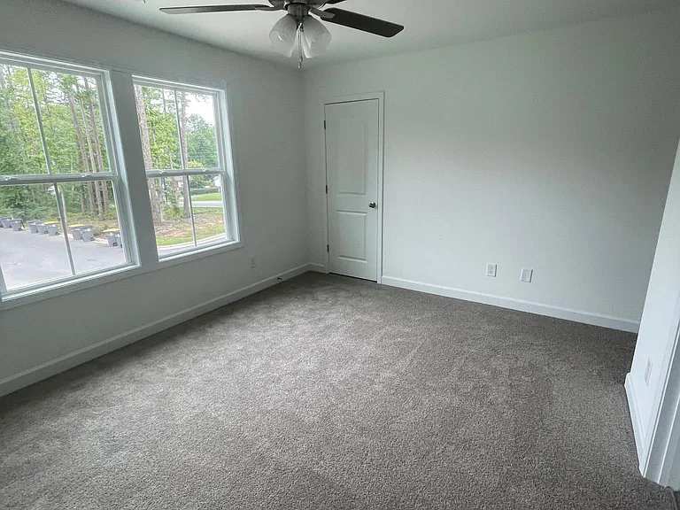 520 Rogers Lake Rd — Photo 12