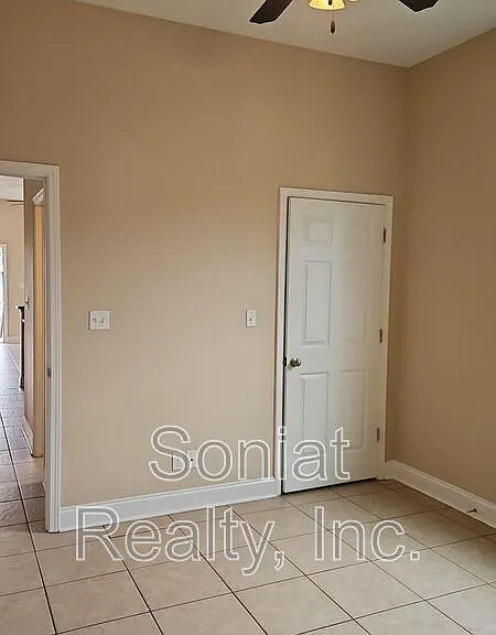 4124 Eagle St — Photo 8