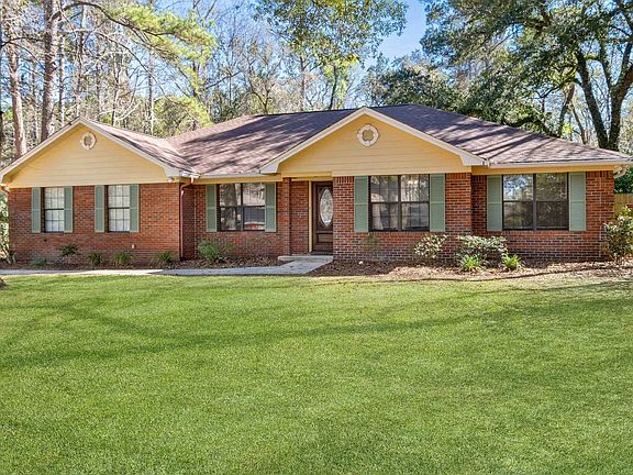 3rd image of 12041 Cedar Bluff Trl