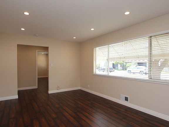 5th image of 2386 Pauline Dr APT A