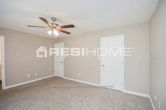 138 Floresta Dr — Photo 10
