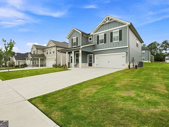 2nd image of 2482 Brown Dove Way