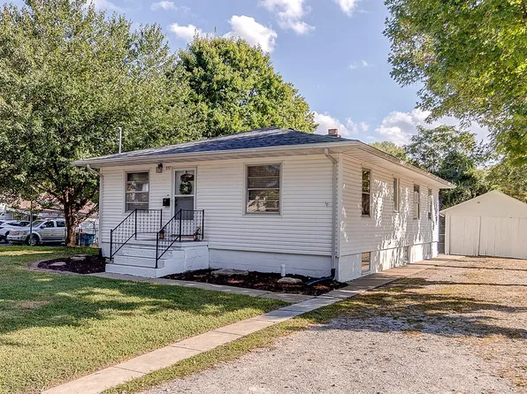 310 W Linden St, Edwardsville, IL 62025