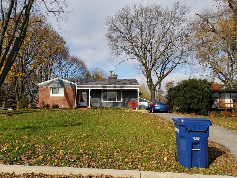 1st image of 145 W Park Ave