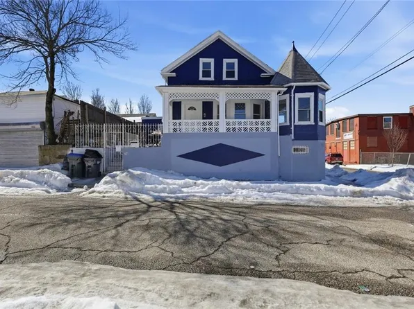 34 Savings St, Providence, RI 02907