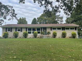67 Old Jackson Hwy, Leoma, TN 38468
