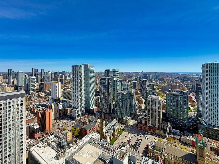 197 Yonge St #4404 — Photo 16