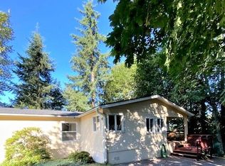 1015 205th Ave NE, Sammamish, WA 98074