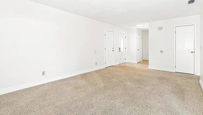 7205 Dedrick Ct — Photo 10