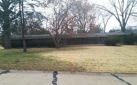 3rd image of 35 Harneywold Dr