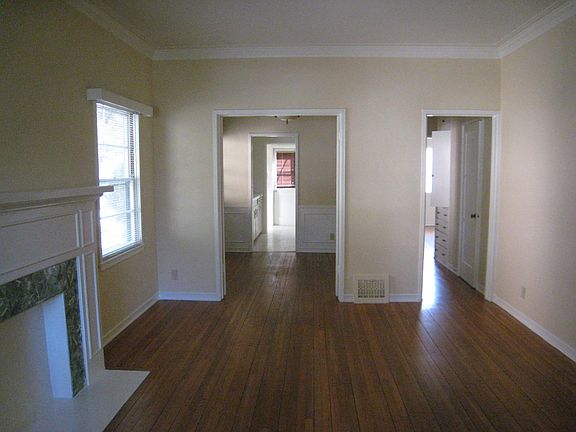 4th image of 821 E Doran St