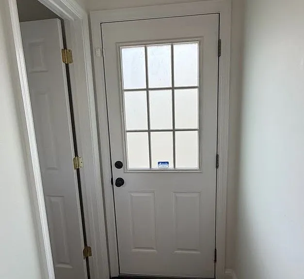 819 S Decker Ave — Photo 15