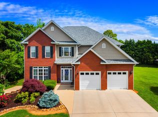 1172 Tretower Ct, Morristown, TN 37814