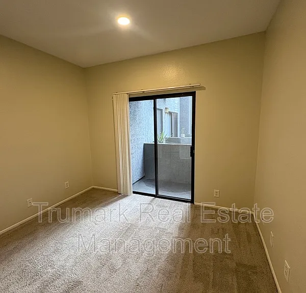 701 Hollywood Way #115 — Photo 8