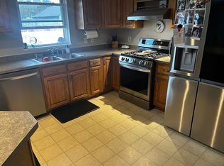 305 Mueller Ave, Buhl, MN 55713